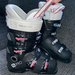 Salomon S/Pro Ski Boots size 22-22.5